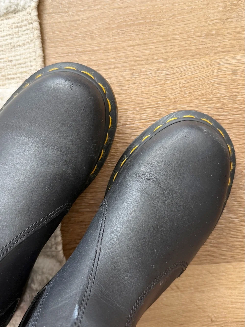 Dr. Martens stitched ventilation chelsea